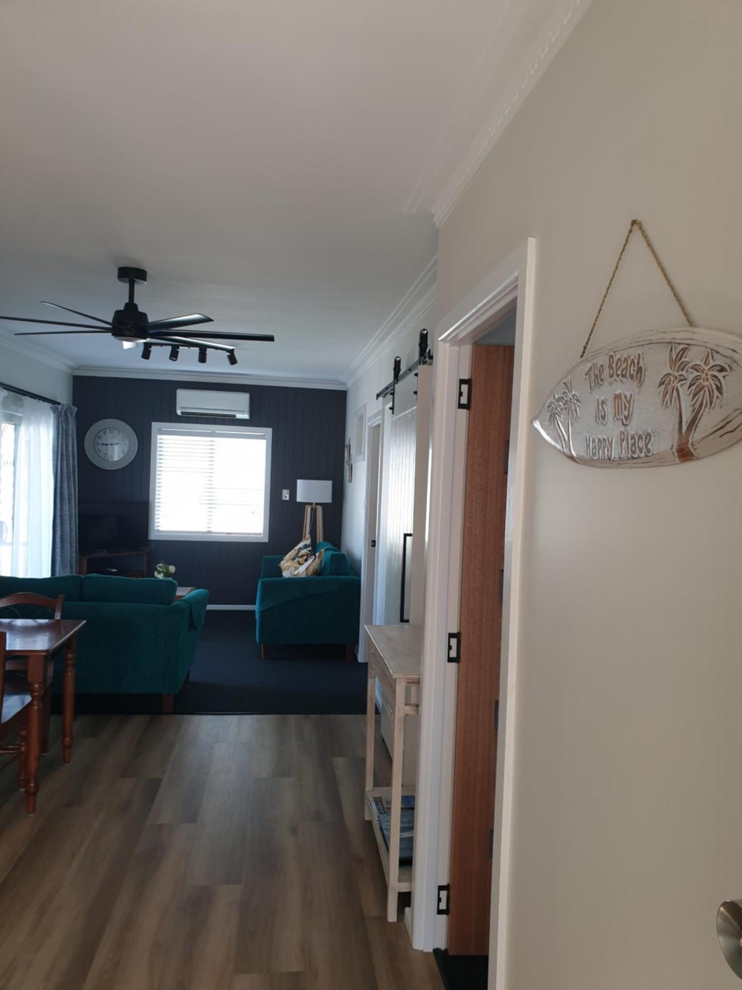 Lisianna Apartments 赫维湾 外观 照片